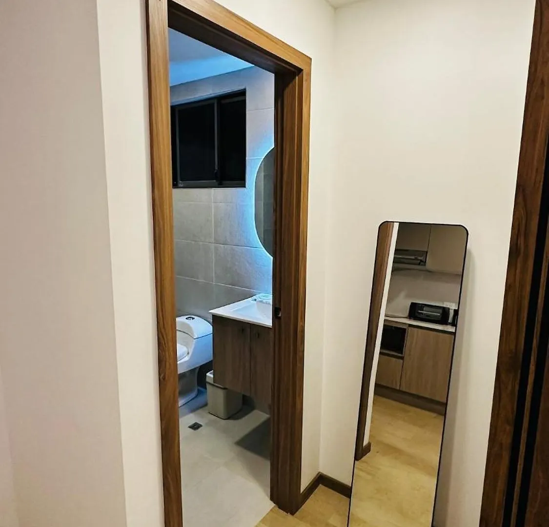 Modern Studio Overlooking The Park Quito
