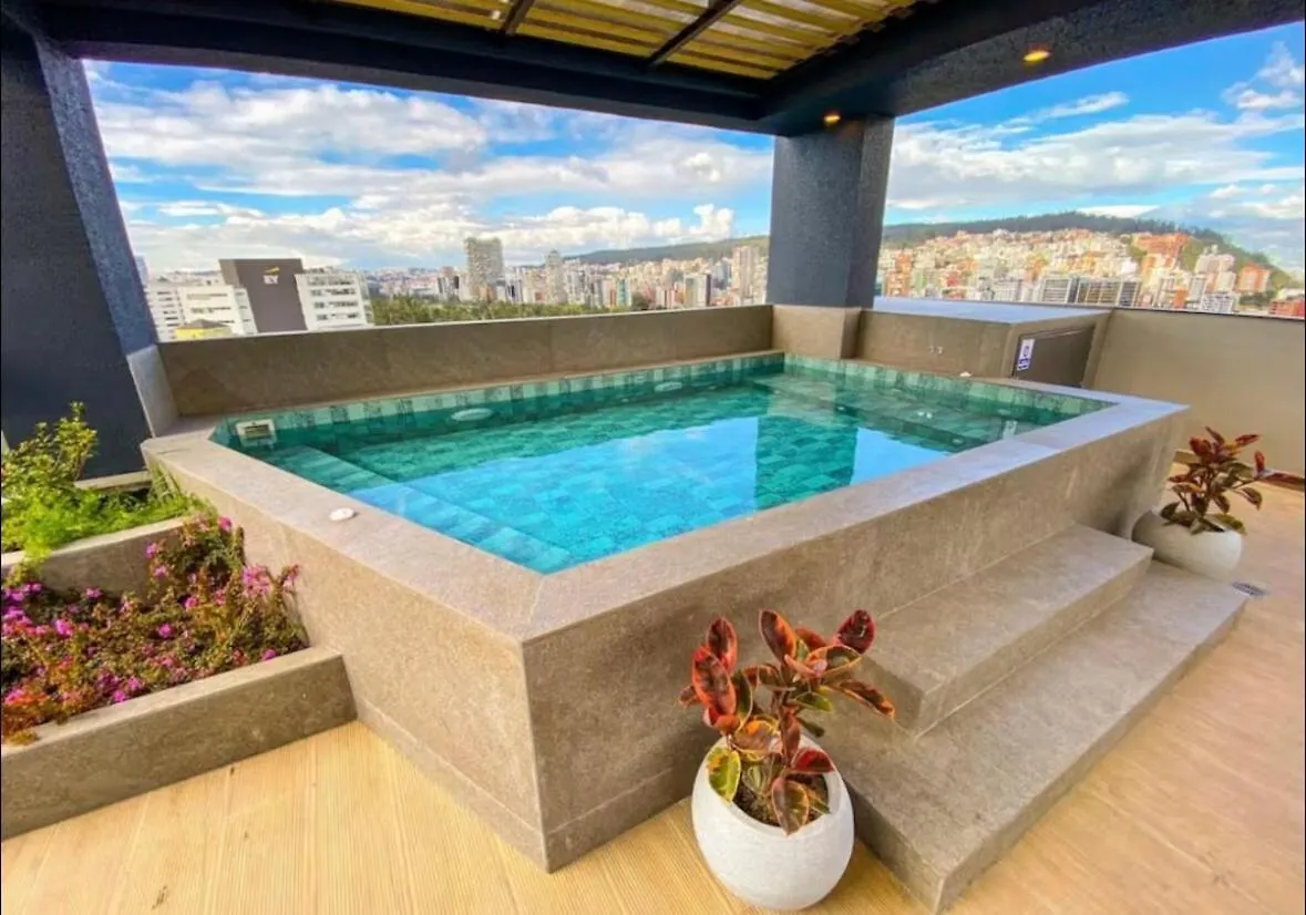 Modern Studio Overlooking The Park Quito 0*,